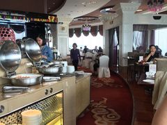 自助取餐区-荣誉国际酒店-云顶旋转餐厅