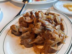 炒蘑菇-Wolfgang’s Steakhouse 沃夫冈牛排馆(上海白玉兰广场店)