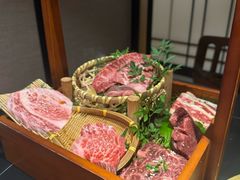 -山川小町·极番烧肉(新地假日广场店)