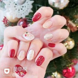 -Pink You美甲洗眉纹绣定制中心
