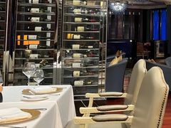 -龙虾酒吧扒房(宁波香格里拉店)