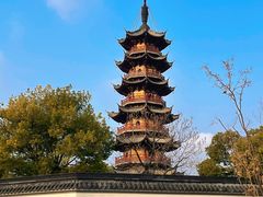-龙华寺