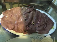 -华哥新鲜猪精品美食