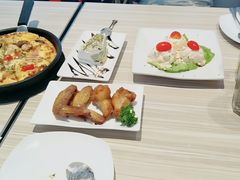 -必胜客(武汉欢乐谷店)