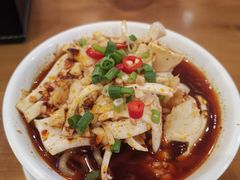 -炉小二铜锅牛蛙•川湘菜(三里屯店)