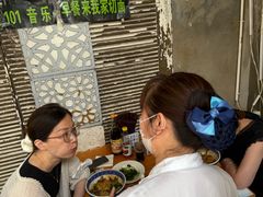 -沪西老弄堂面馆(定西路店)