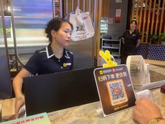 -遇上西雅图多融合海鲜自助餐厅(中房金谊广场店)