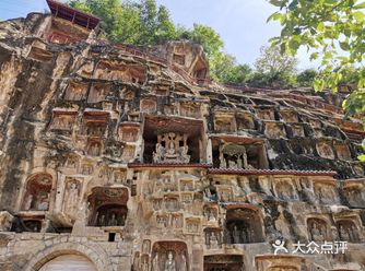 千佛崖，不忘初心的摩崖石刻