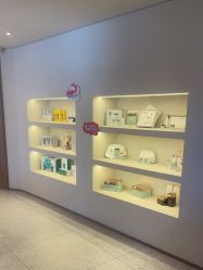 -安吉拉青春化管理中心