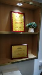 -发饰美男士增发补发假发定制店