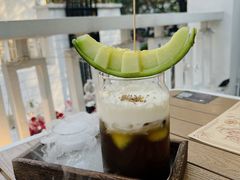 -Mark&Mars Restaurant