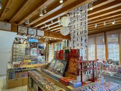 -猫的天空之城概念书店(丽江古城饮玉巷店)
