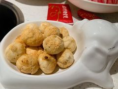 -三人行骨头王火锅(长寿店)