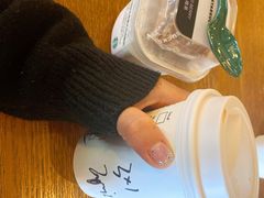 -星巴克(宁波月湖盛园店)