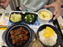 -老娘舅餐厅(黄龙体育中心店)