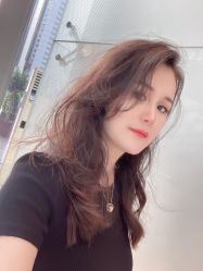 -HAIR CORNER