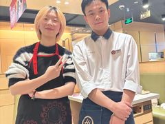 -海底捞火锅(高新万达店)