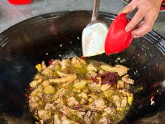 -咊记茅草棚柴火鸡(乌当店)