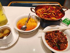 -绿草地·湘菜(7mall店)