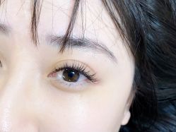 -花岐款式专研健康美甲沙龙