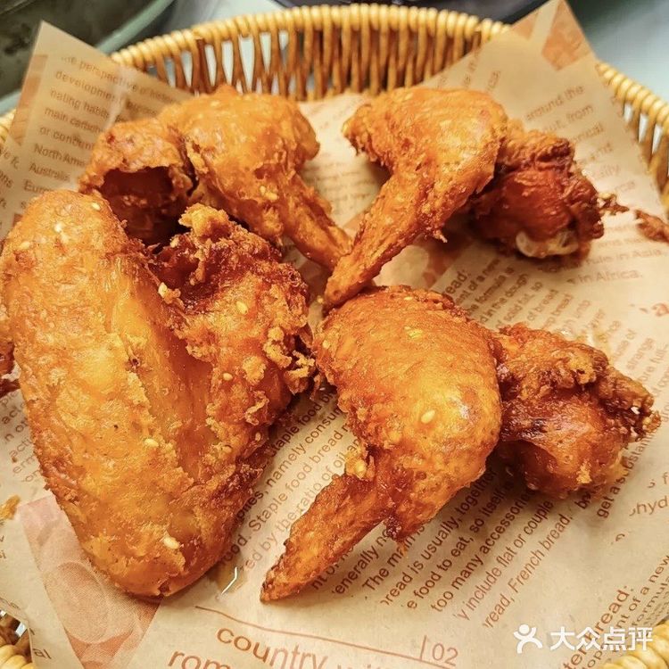 情定香辣煲，辣而不腻！[惊叹][惊叹][惊叹]
