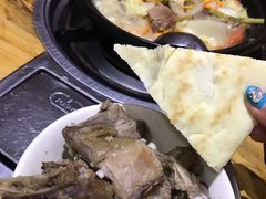 -阿婆情腊排骨火锅(金虹路店)