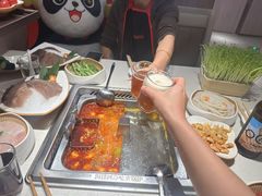 -海底捞火锅(世界城广场店)