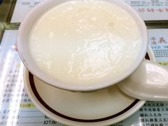 -义顺牛奶公司