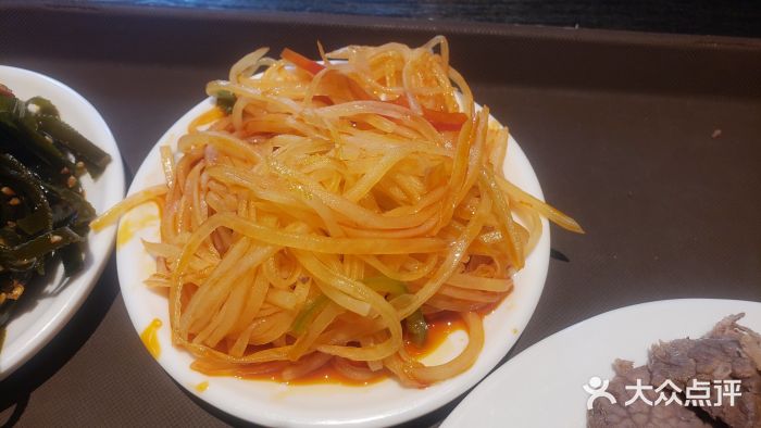清真·马安军辣子牛肉面图片