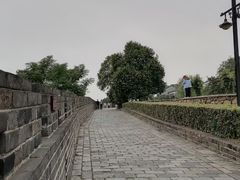 -巴陵广场