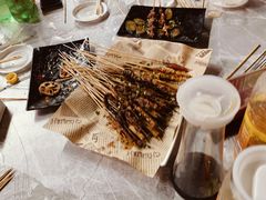 -老街烧烤大排档·地道湖北菜·龙虾馆(汉口火车站店)