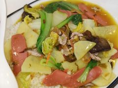 金汤三鲜肉丝盖饭-明瓦廊美食街