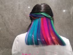 -变画·发型STUDIO