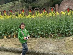 -都江堰玫瑰花溪谷
