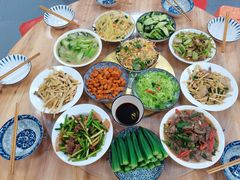 -巴扎美食·新疆菜·西域歌舞表演餐厅(新疆大厦店)