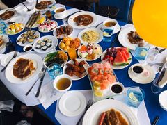 -世贸旋转自助餐厅(360°高空观景店)