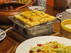 -雀舞云南菜(天津天河城购物中心店)