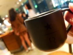 -星巴克臻选(广州高德置地秋广场店)