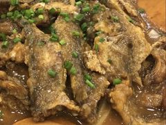 -大鸭梨烤鸭店(金顶街店)