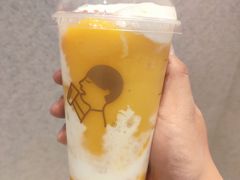 -喜茶(北京华贸购物中心店)