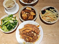 -红猪卤肉饭(大西洋美食城店)