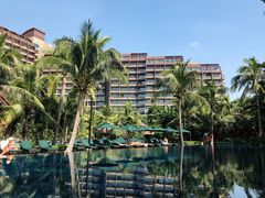 -三亚湾海居铂尔曼度假酒店