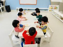 -红黄蓝成长中心(海淀上地店)