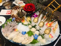 海鲜拼盘-金陵饭店 56F 家·海鲜火锅餐厅