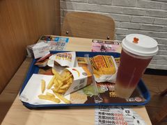 -汉堡王(金鹰天地广场店)