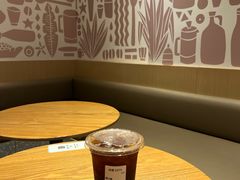 -星巴克臻选(上海中环广场2F店)