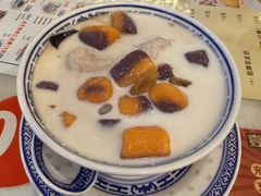 -广信牛奶甜品世家(台东店)