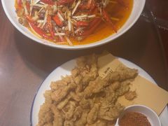 -川流不息·地道川菜·小龙虾(松东路店)