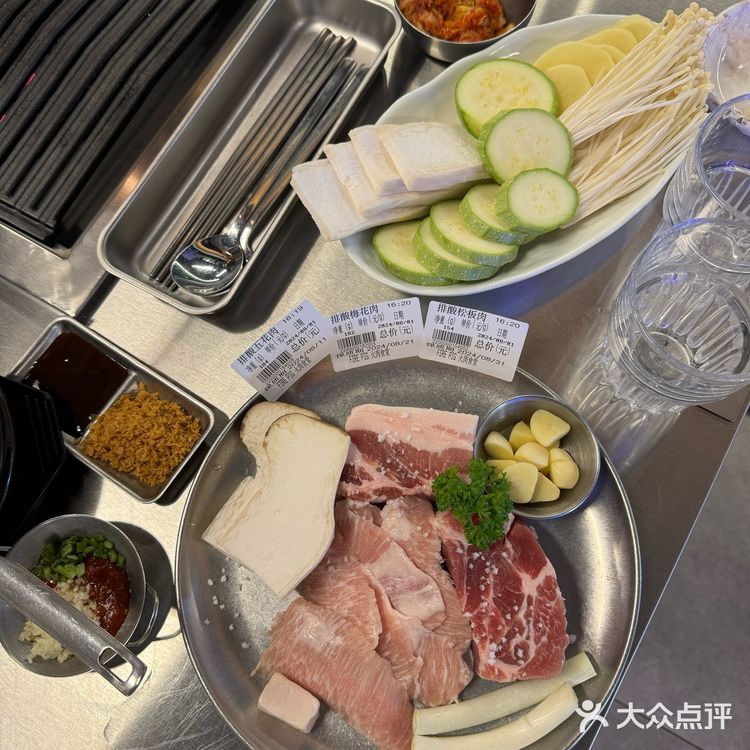 昆明！会反复去很多次的氛围感烤肉