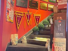 -川流不息·地道川菜·小龙虾(新松江路店)
